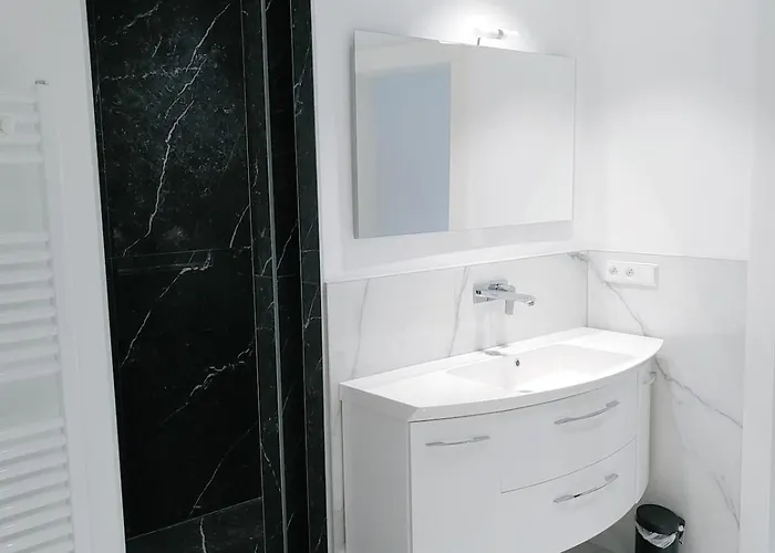 Daire Residenz Dabo Panorama In Den Vogesen, 5 Zimmer, Modern Und Grosszuegig, 2 Balkons, Terrasse, Garten Haselbourg